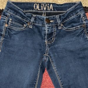 Delia’s‎ Olivia jeans